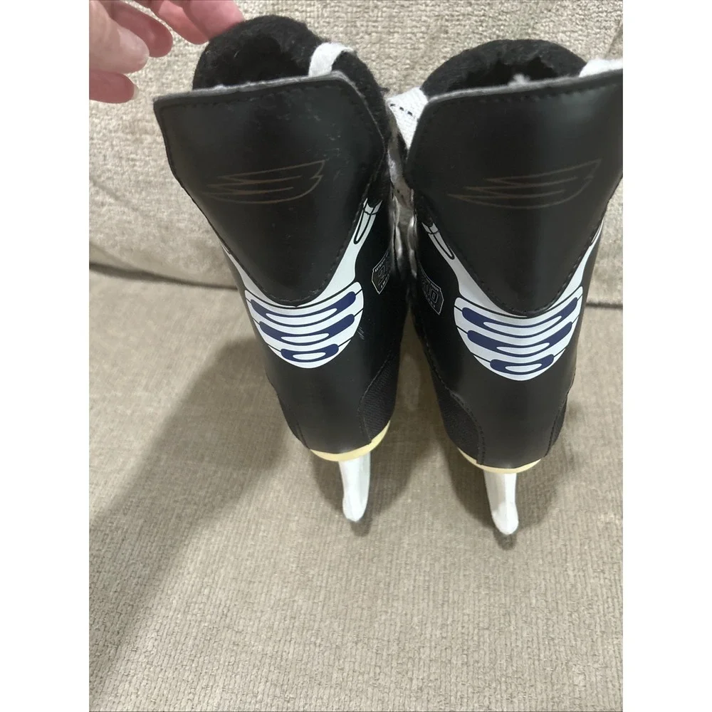 Bauer Impact‎ 200 Youth 7 1/2 To 8 Ice Hockey Skates. 1x Use